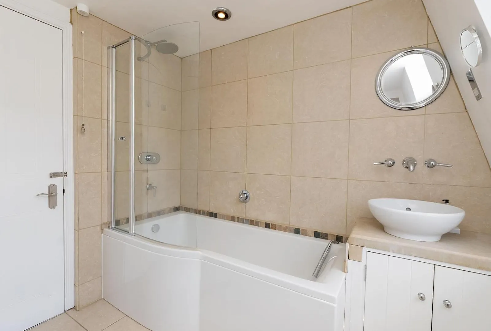 Holiday home Pass The Keys Stunning 2 Bed Townhouse In City Centre Bath